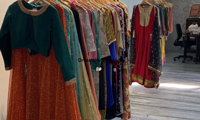 Omaira Designers Boutique